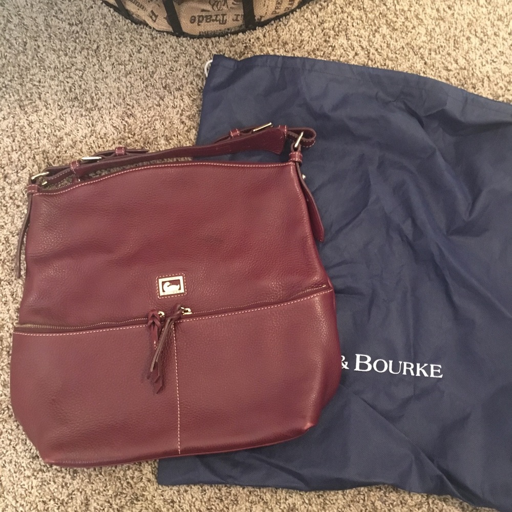 Dooney & Bourke leather shoulder bag